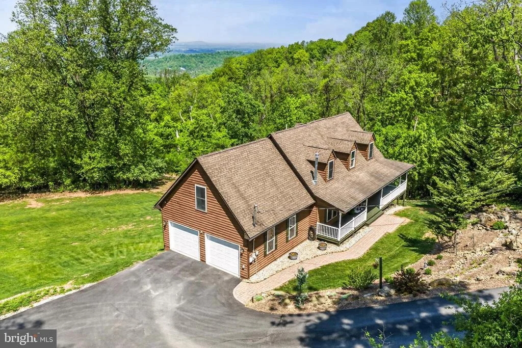 Photo of 717 BRAGG DRIVE