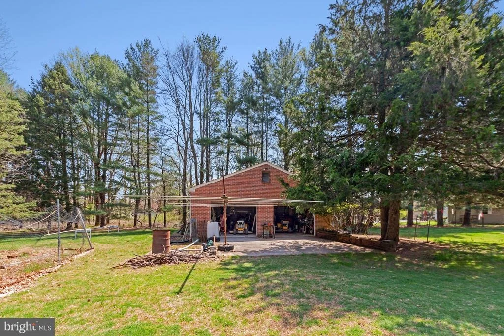 Photo of 17335 DONORA ROAD