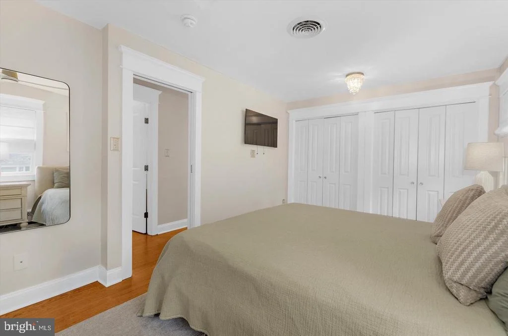 Photo of 228 DEWEY DRIVE