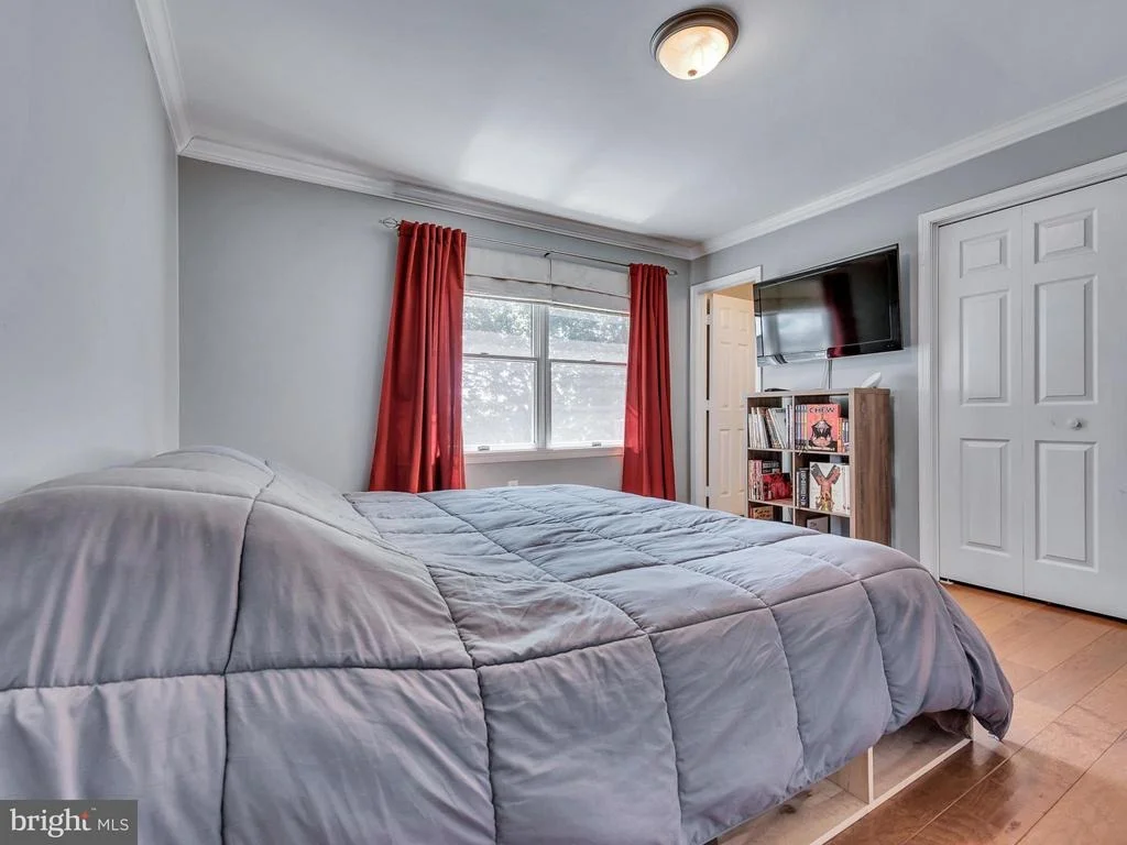 Photo of 1003 CHERYLS COURT