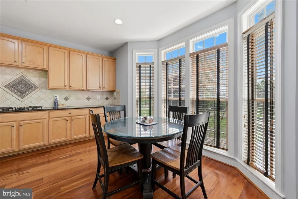 Photo of 41869 FELDSPAR PLACE