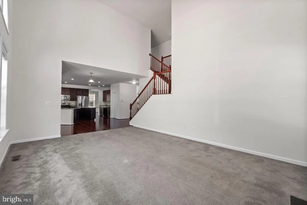 Photo of 9613 MANOR OAKS VIEW