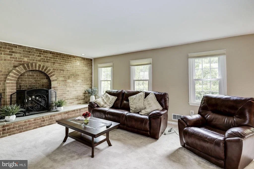 Photo of 15025 WELLWOOD ROAD