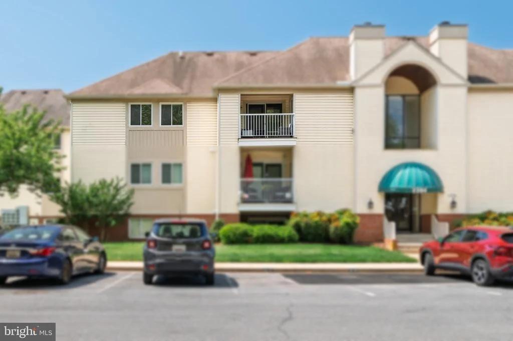 Photo of Unit 2A at 2104 WHITEHALL ROAD