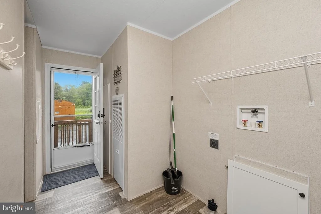 Photo of 635 DENNETT ROAD