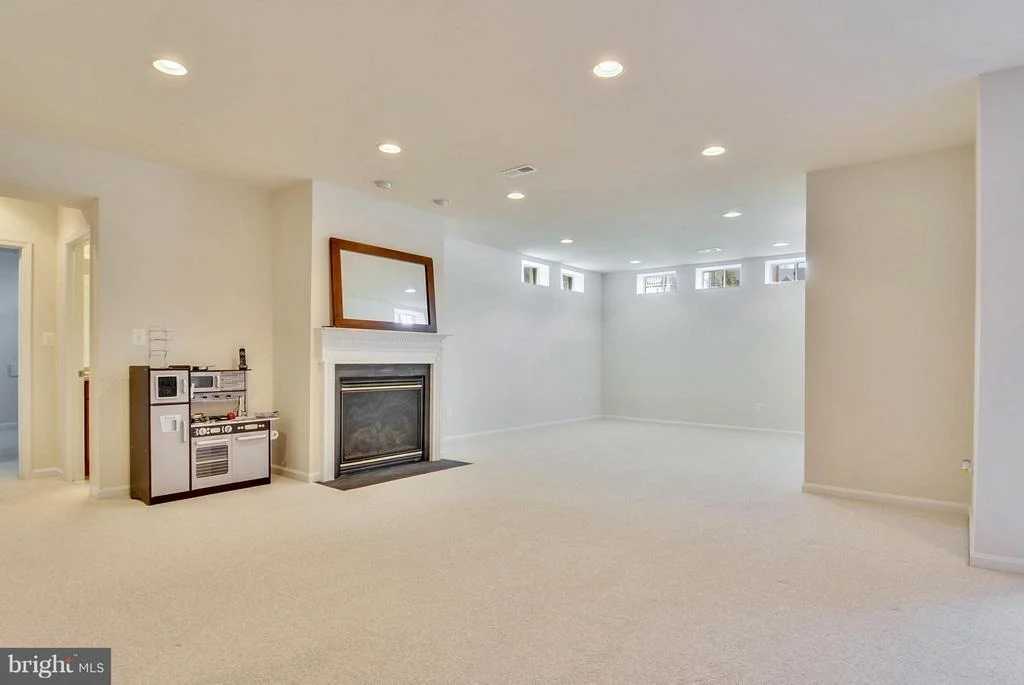 Photo of 22141 PARK GLENN DRIVE
