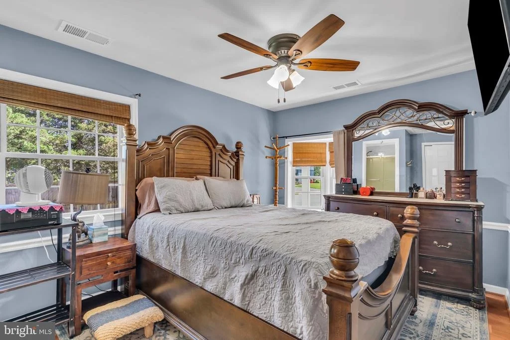 Photo of 101 W BEECH ROAD