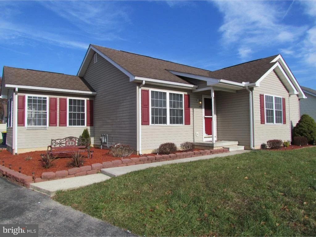 Photo of 431 EVELYNDALE DRIVE