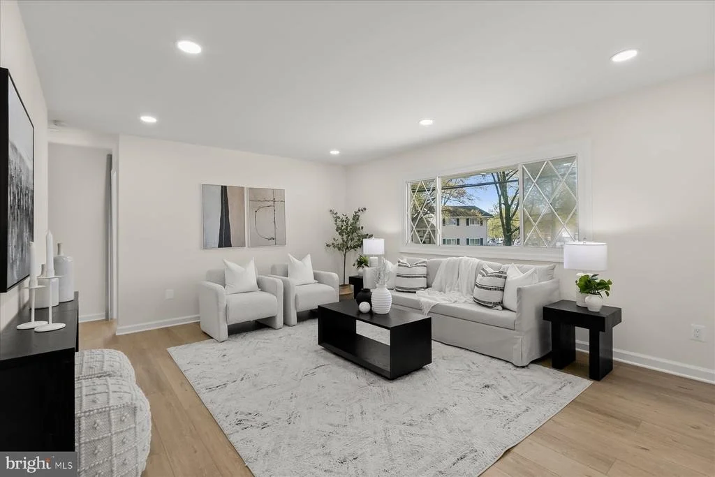 Photo of 7508 KIPLING PARKWAY