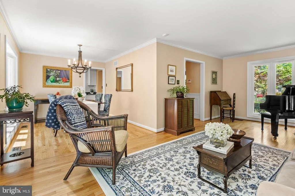 Photo of 1754 LONG GREEN DRIVE