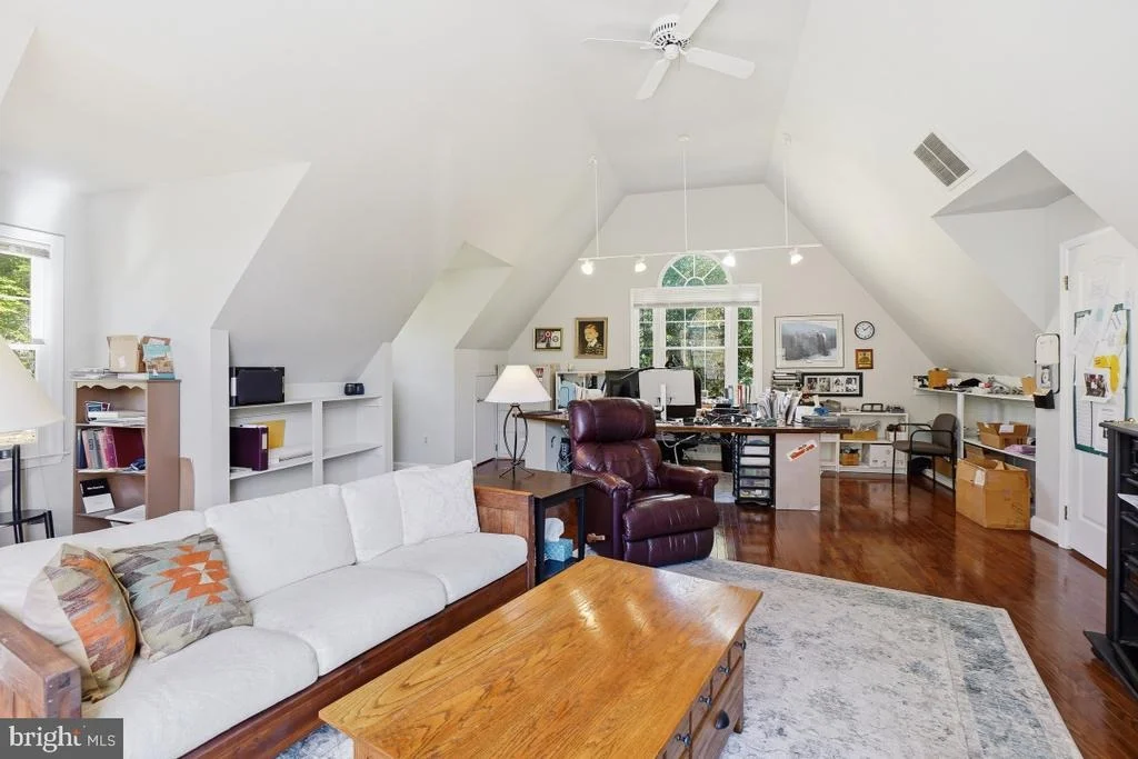 Photo of 2101 DRURY ROAD