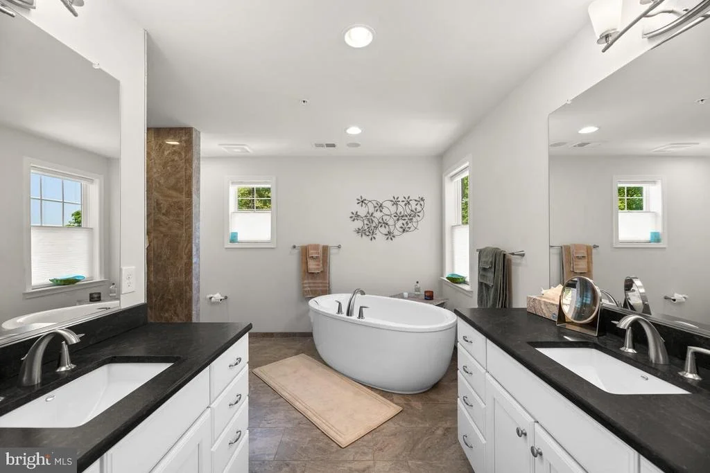 Photo of 1162 OAK VIEW DRIVE