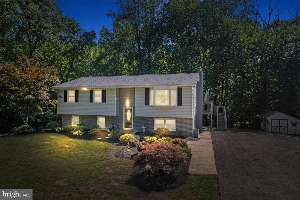 Photo of 1610 AVERY ROAD
