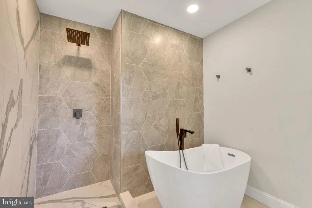 Photo of 9801 KENDALE ROAD