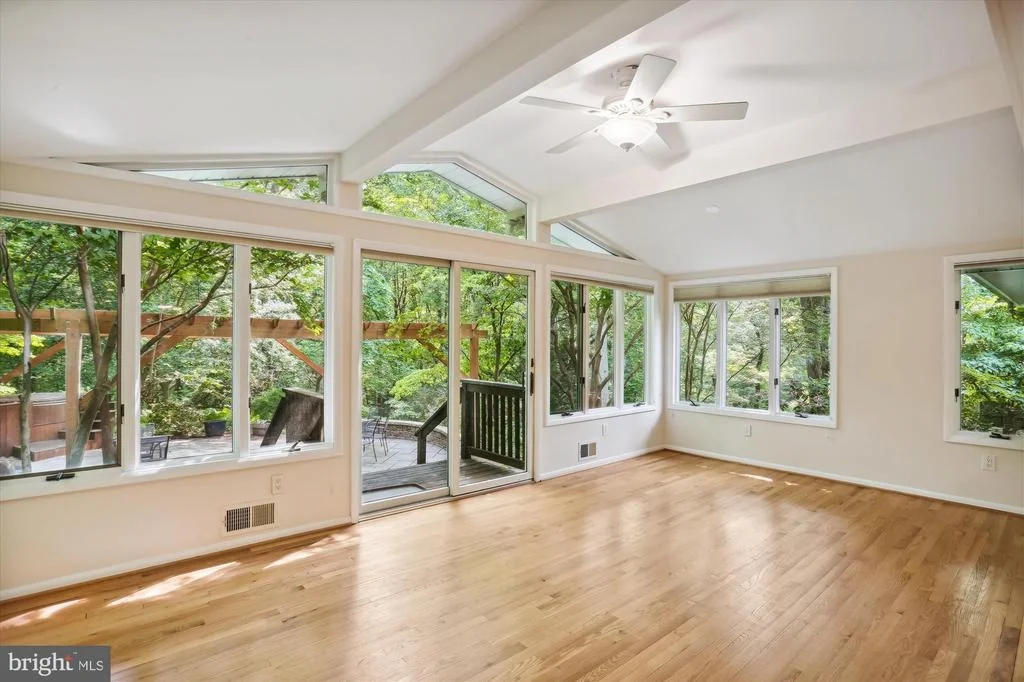 Photo of 222 HILLSBORO DRIVE