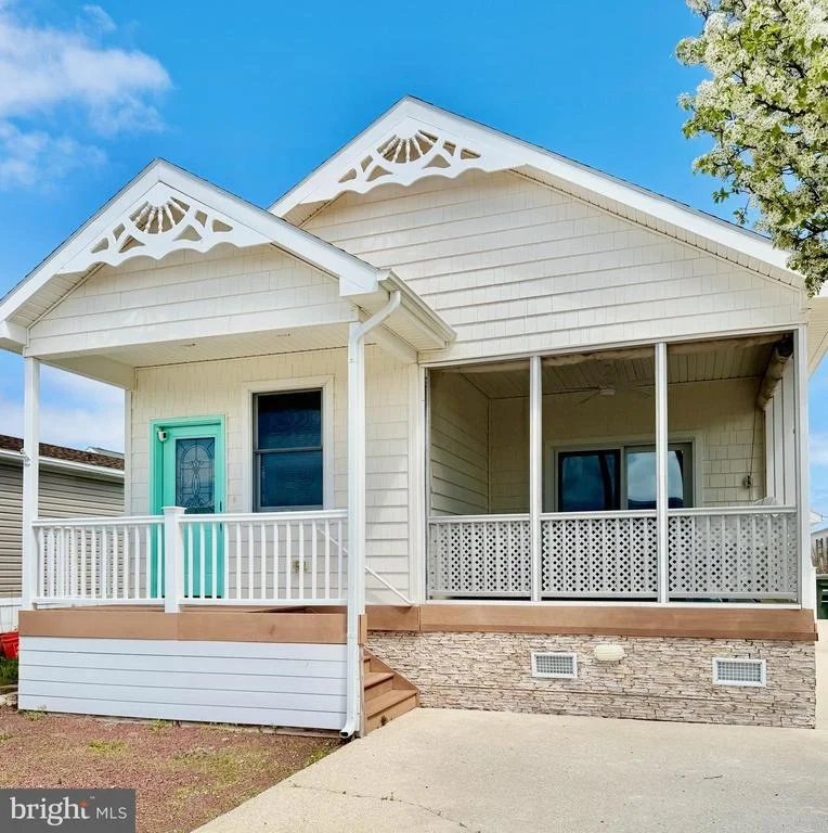 Photo of 112 SANDY HILL DRIVE