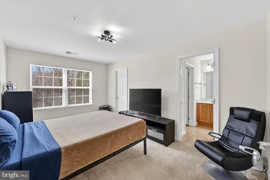 Photo of 16101 VENICE ROAD