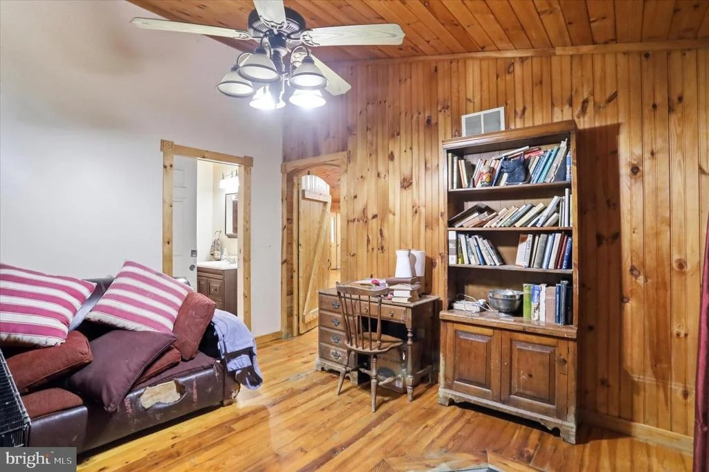 Photo of 90 SHADE VALLEY ROAD