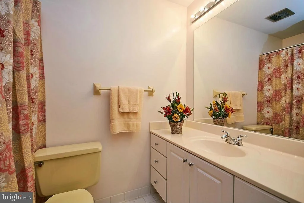 Photo of 6415 NOBLE DRIVE