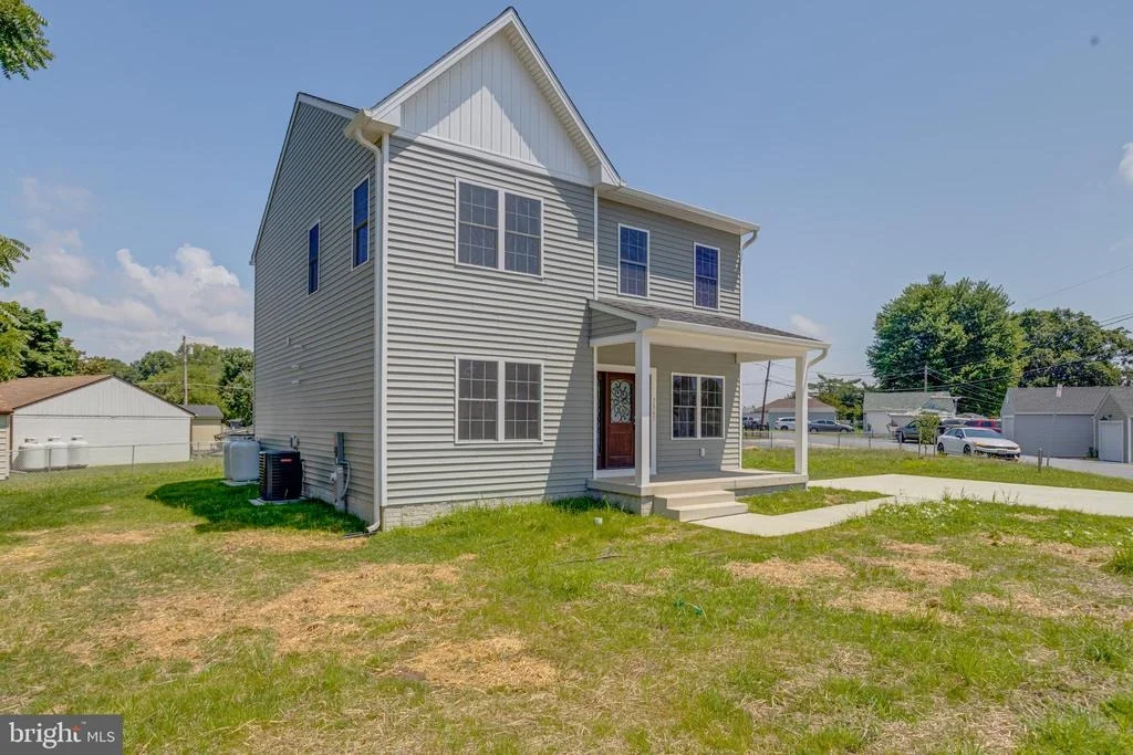 Photo of 7547 BATTLE GROVE CIRCLE