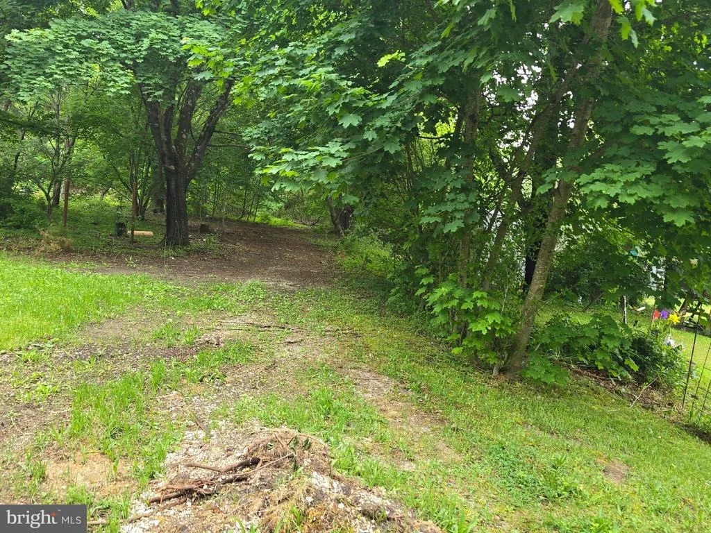 Photo of 9 MUNSON LANE