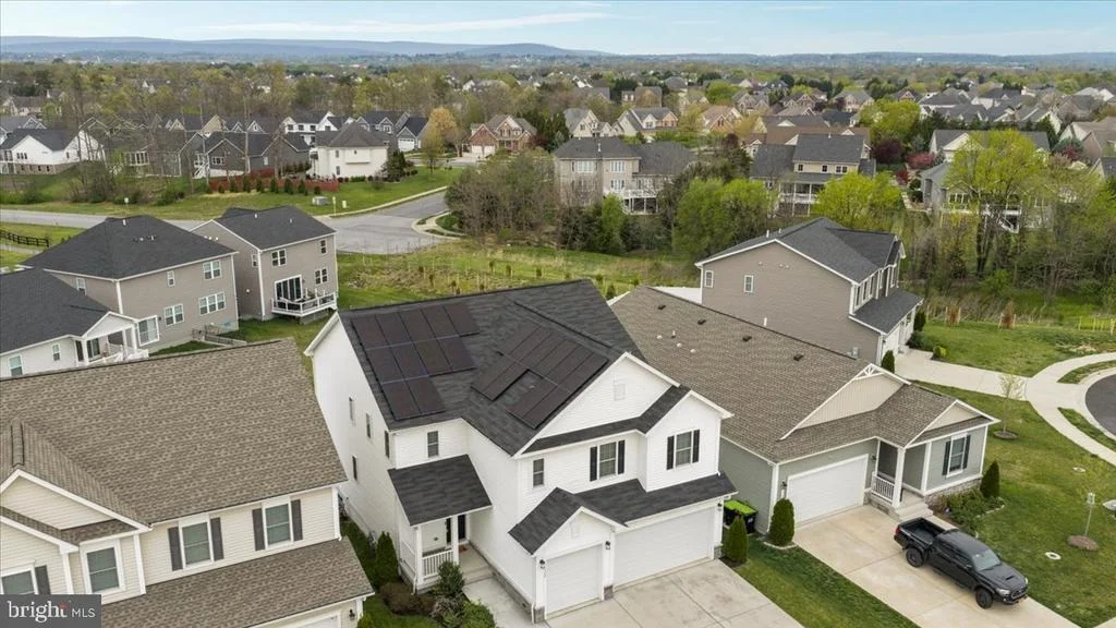 Photo of 108 NEVERMORE DRIVE