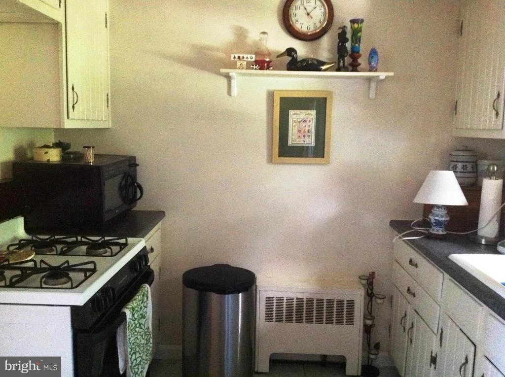 Photo of 9503 DAMASCUS DRIVE