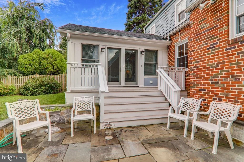 Photo of 8605 SPRINGVALE ROAD
