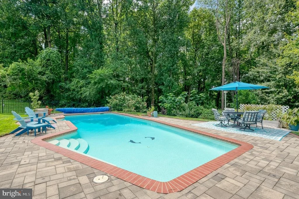 Photo of 105 BOWER LANE