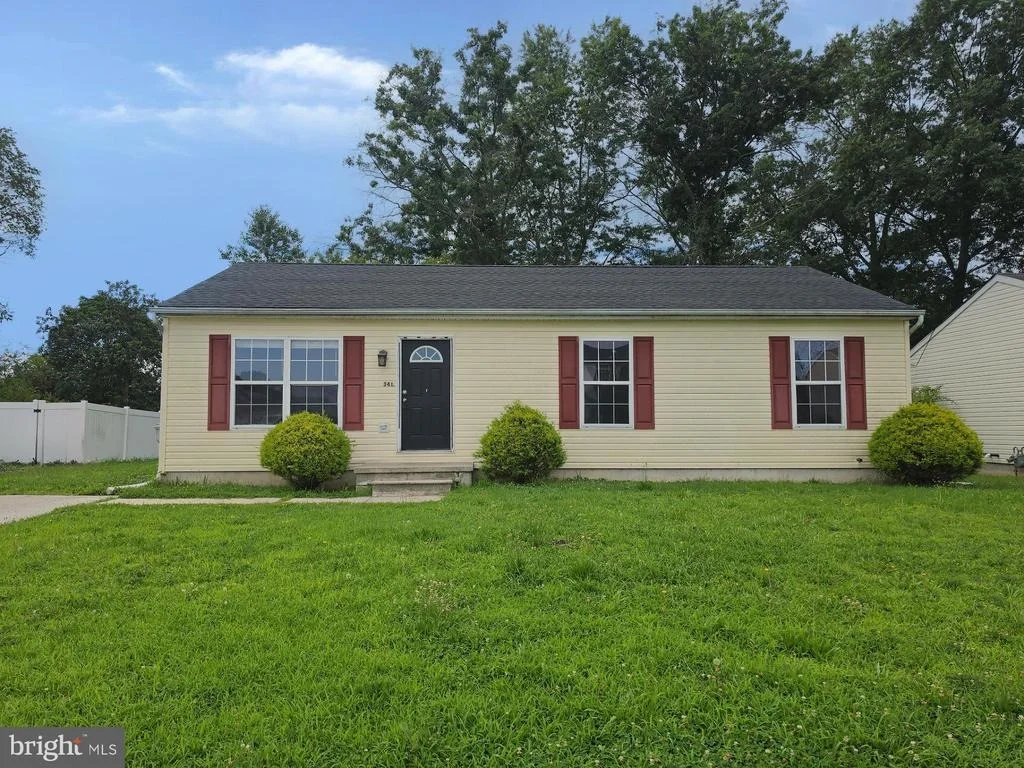 Photo of 341 RAINBOW LANE