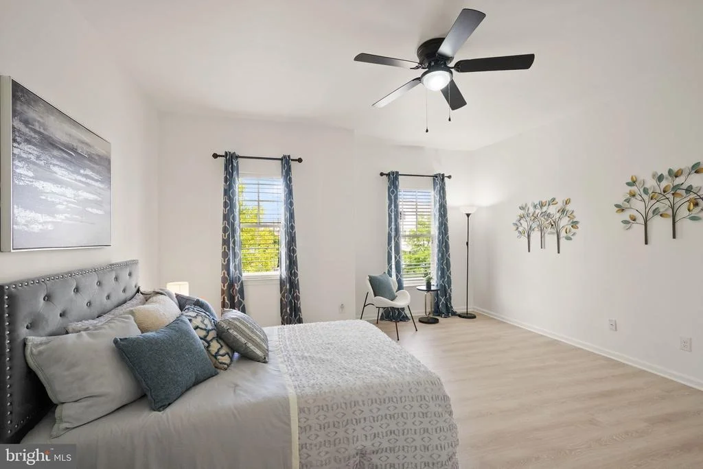 Photo of 41125 SHEFFIELD FOREST DRIVE