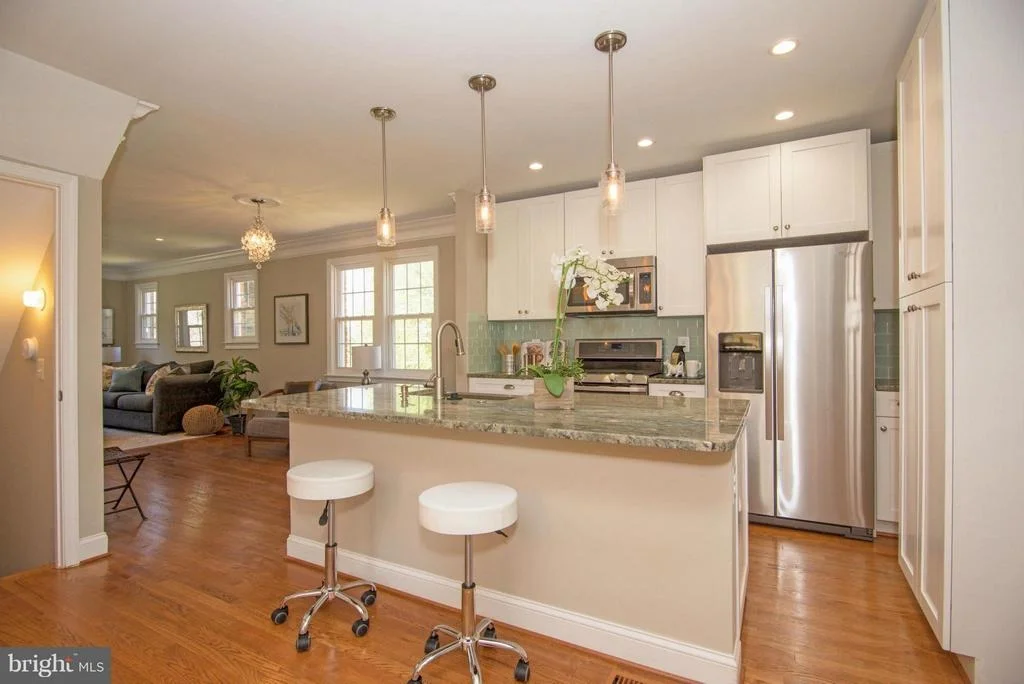 Photo of 6411 HILLSIDE LANE