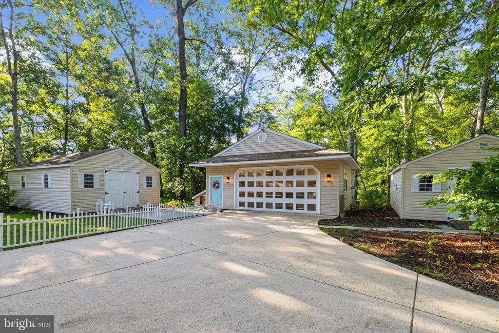Photo of 606 SANDY HILL ROAD