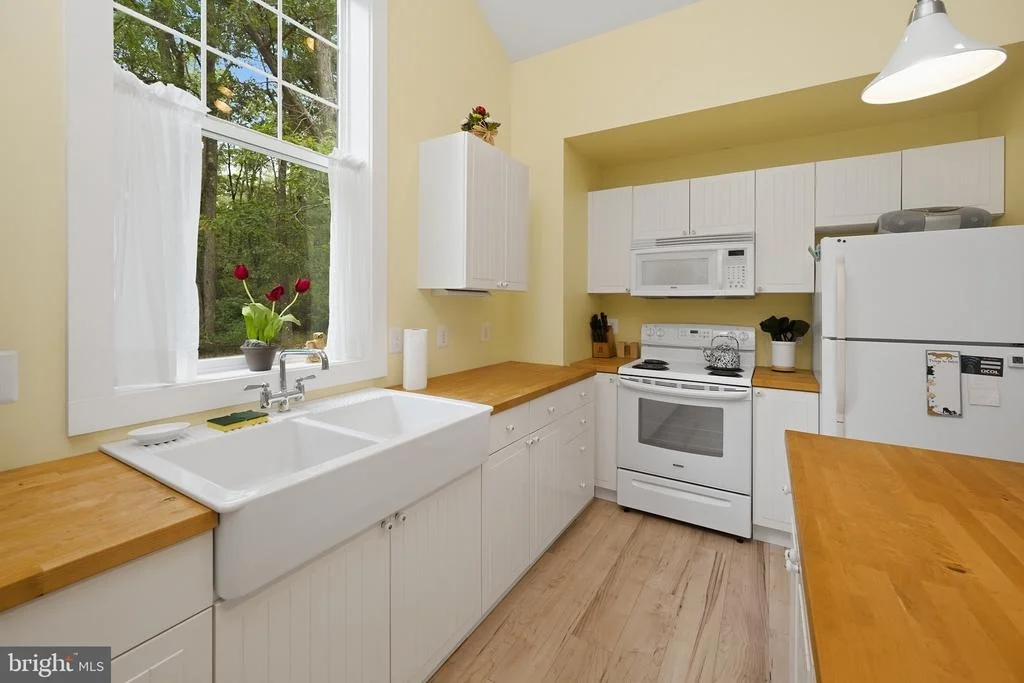 Photo of 252 RACOON DRIVE