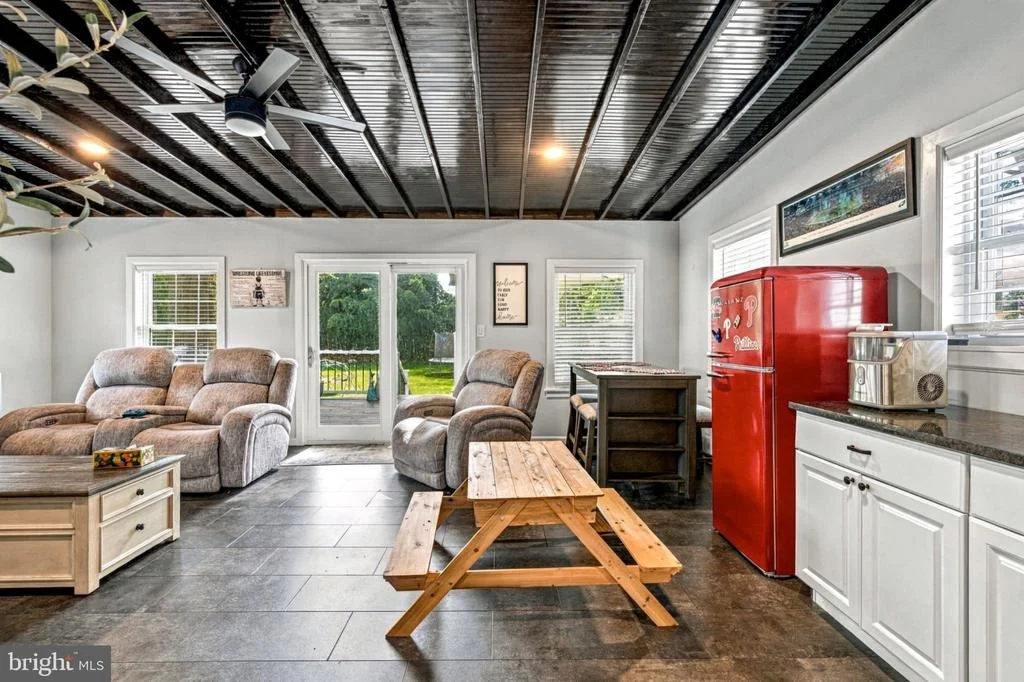 Photo of 1260 BEVERLY ROAD