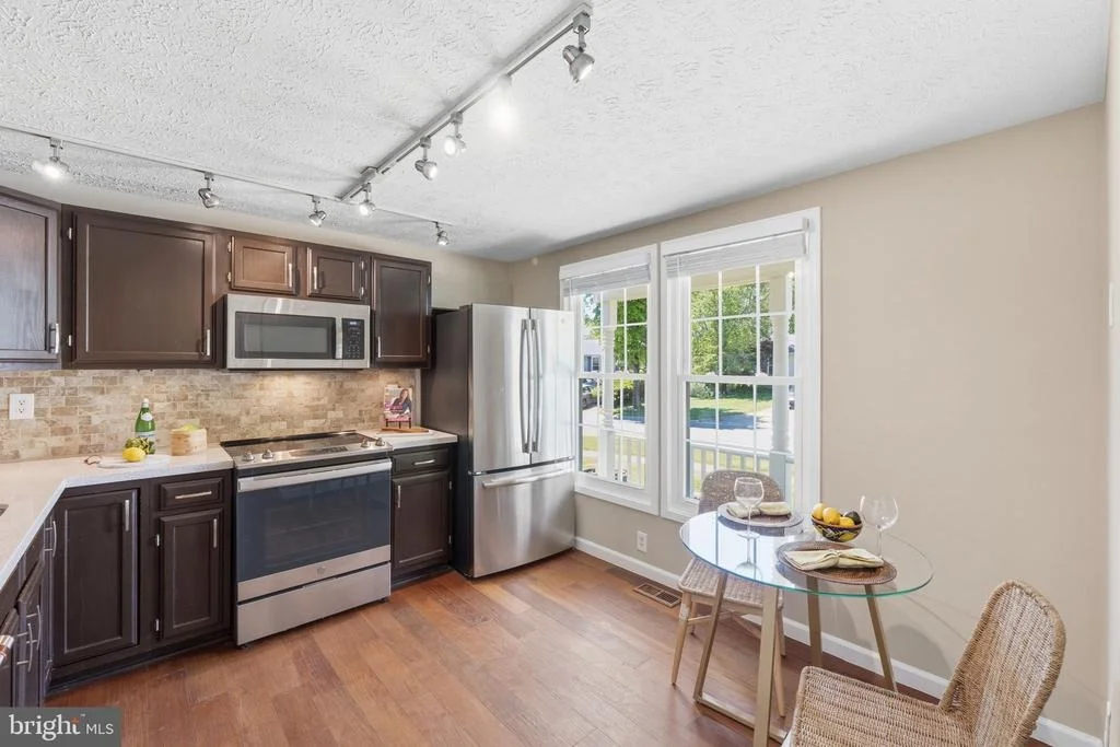Photo of 19402 KILDONAN DRIVE