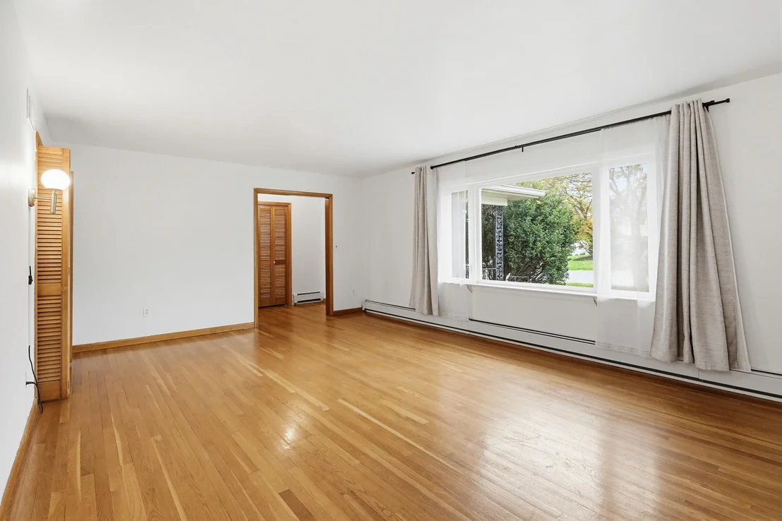 Photo of 715 FRANKLIN AVENUE