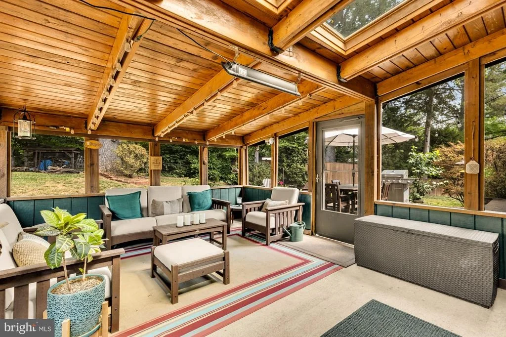 Photo of 3018 PINE SPRING ROAD