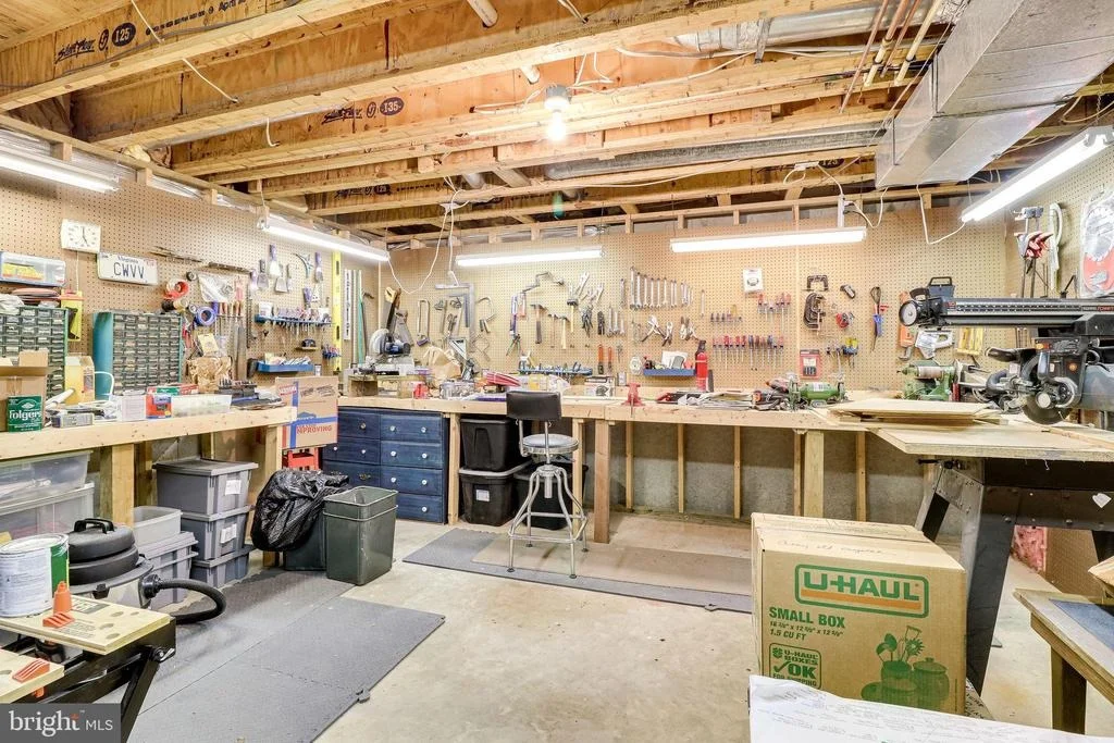 Photo of 12708 POND CREST LANE