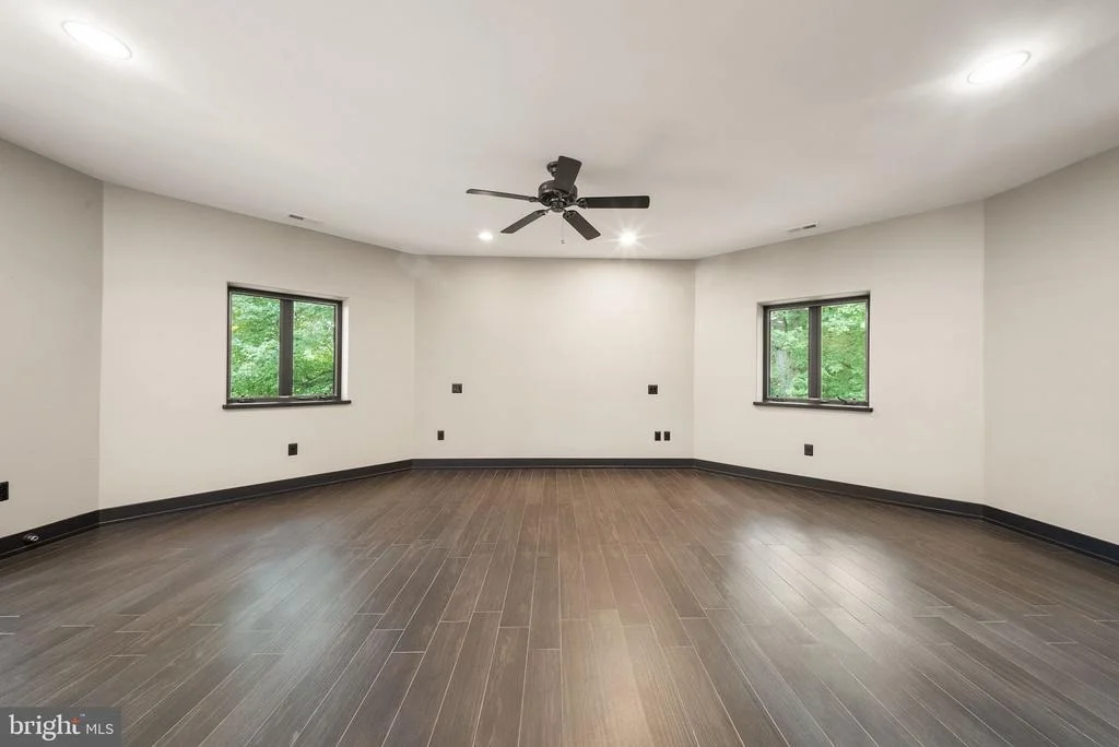 Photo of 8419 OVERLOOK STREET