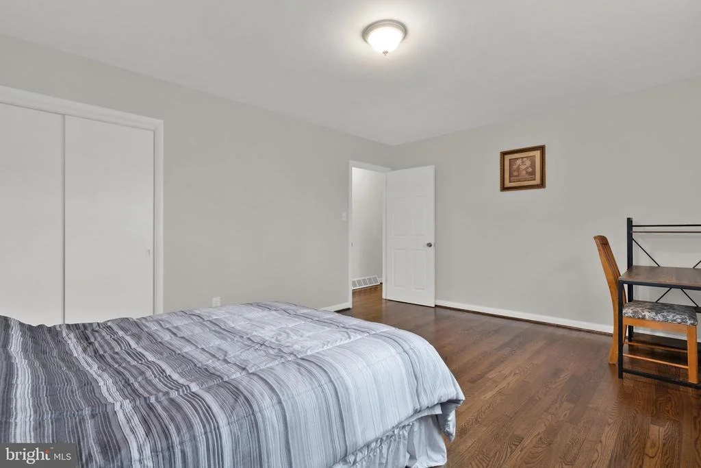 Photo of 1029 BROADVIEW ROAD