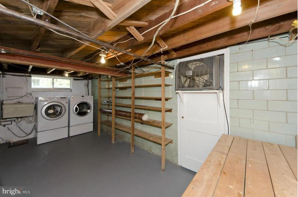 Photo of 6631 IVY HILL DRIVE