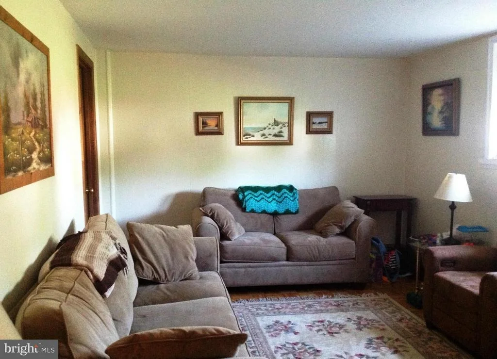 Photo of 9503 DAMASCUS DRIVE