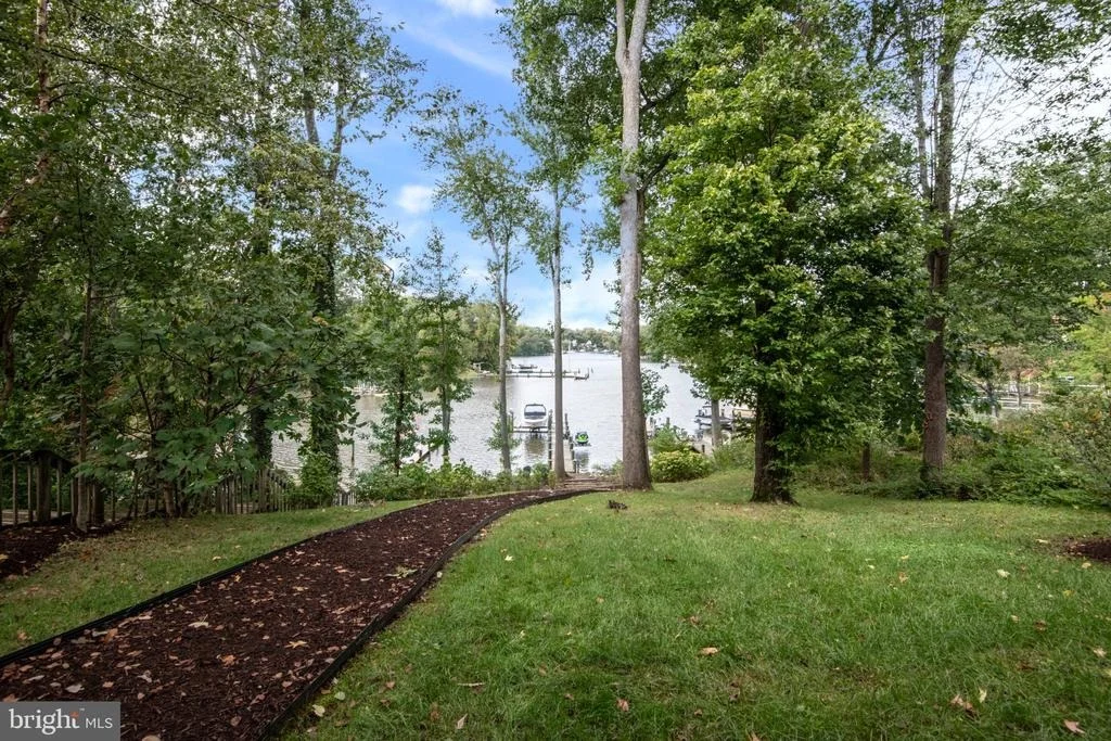 Photo of 108 CRESSTON ROAD