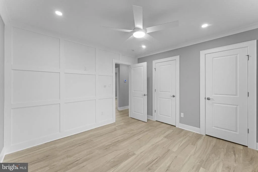 Photo of 305 WINE STREET