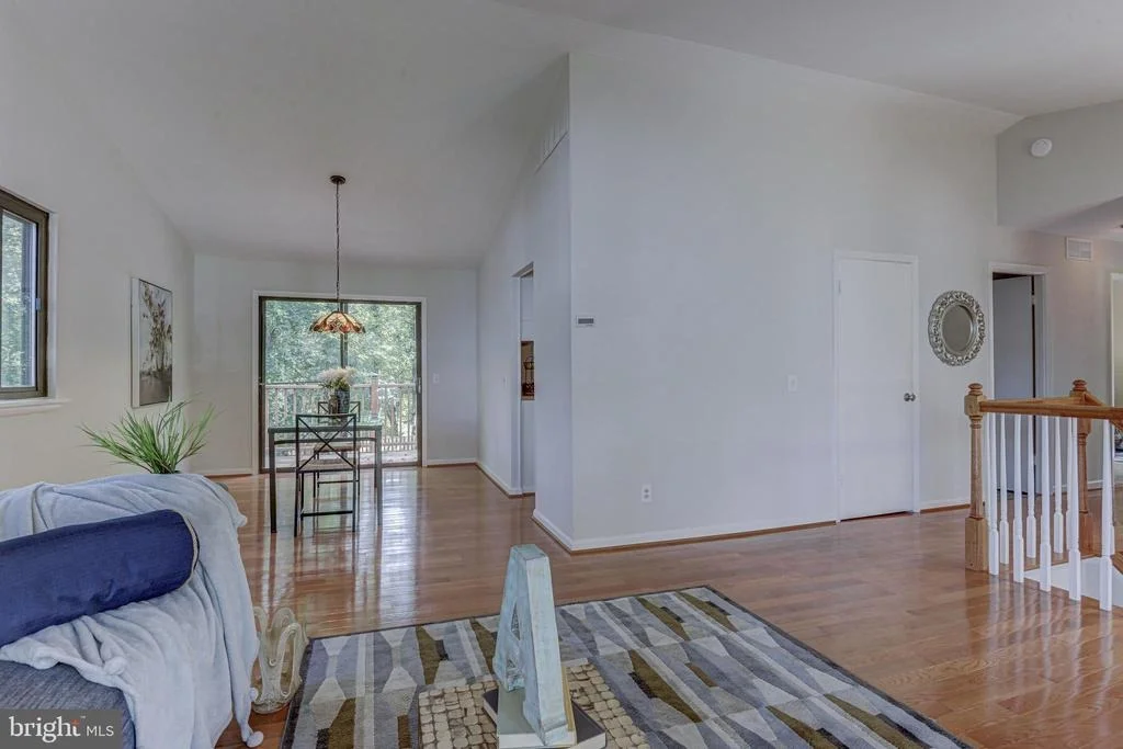 Photo of 9467 MACOMBER LANE