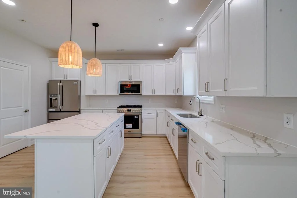 Photo of 7547 BATTLE GROVE CIRCLE