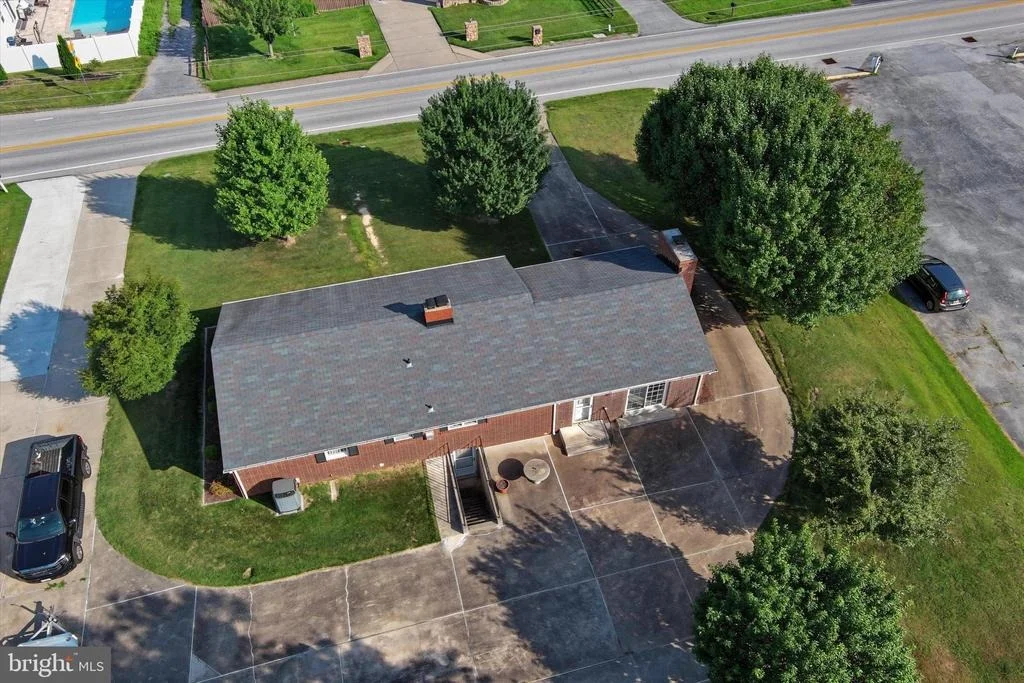 Photo of 9939 BIRD RIVER ROAD