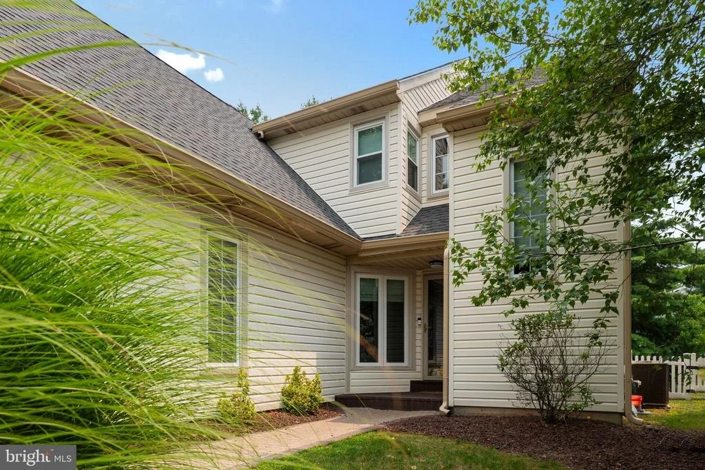 Photo of 11 RUBY COURT
