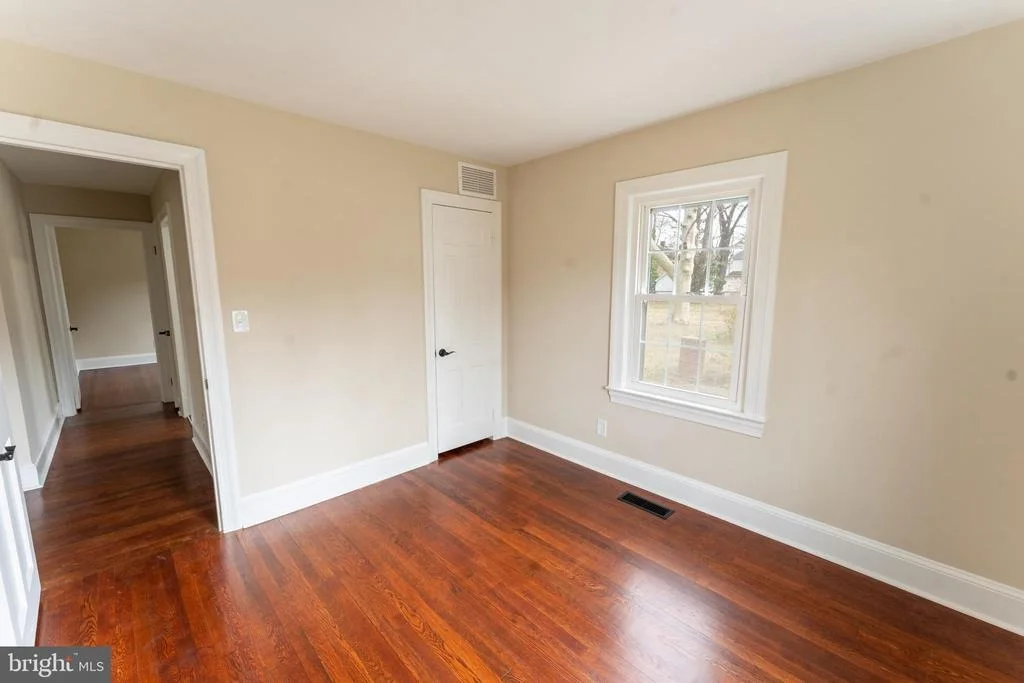 Photo of 227 PINEHURST AVENUE